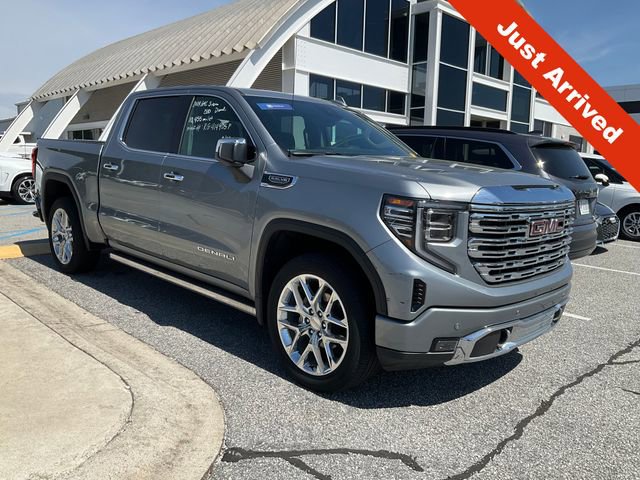 Used 2024 GMC Sierra 1500 Denali w/ Denali Reserve Package image 1