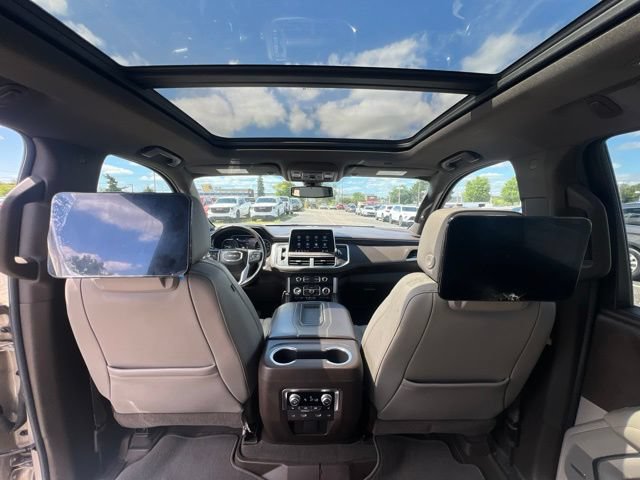 Used 2021 GMC Yukon SLT w/ SLT Luxury Plus Package AWD/4WD image 21