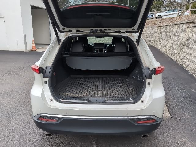 Used 2021 Toyota Venza Limited image 29