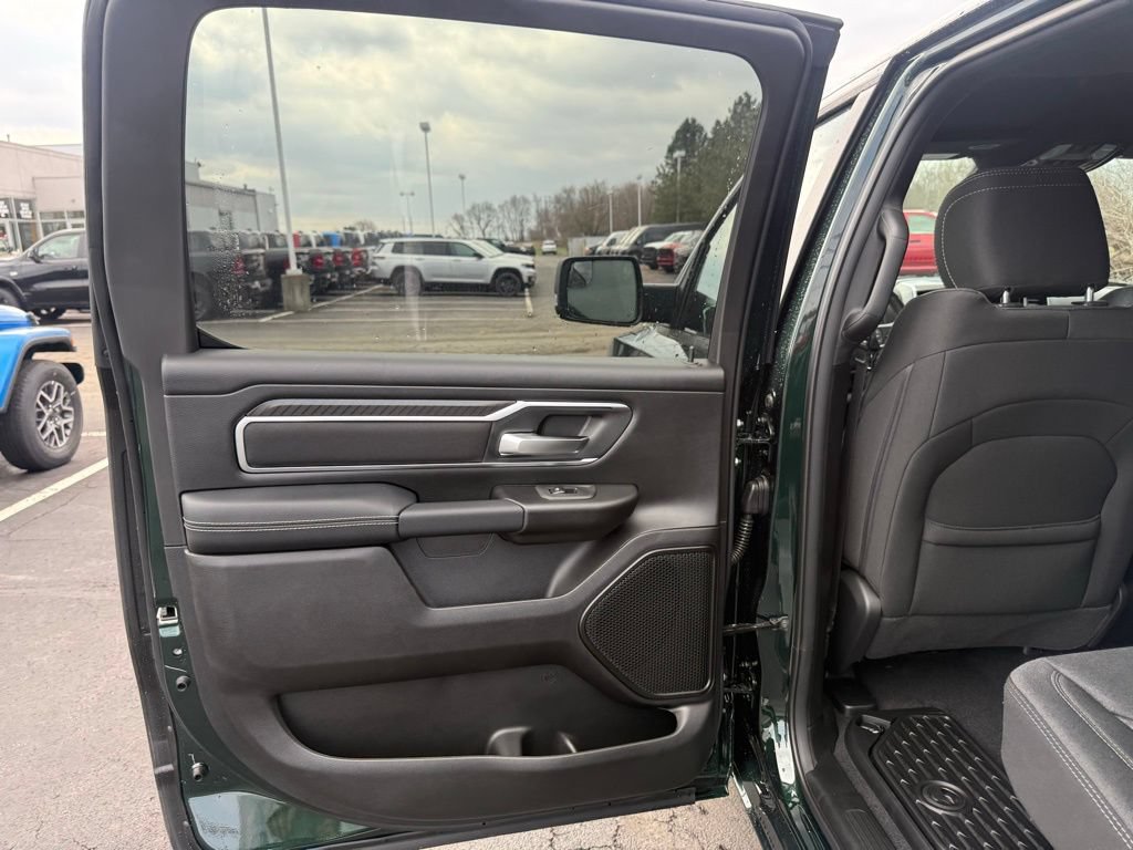 New 2026 RAM 1500 Big Horn AWD/4WD image 38