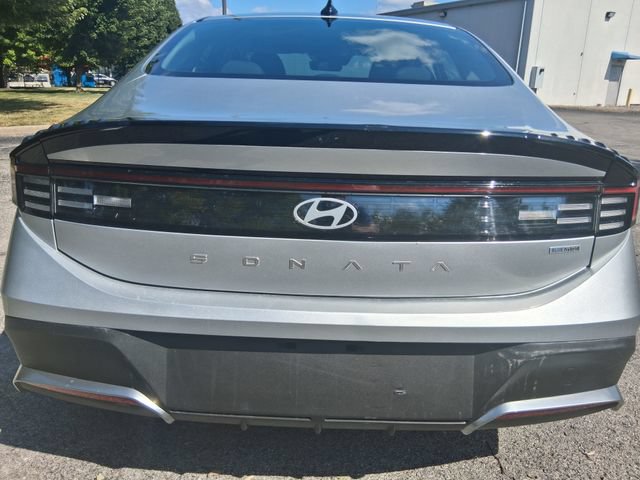 Used 2026 Hyundai Sonata Blue FWD image 9