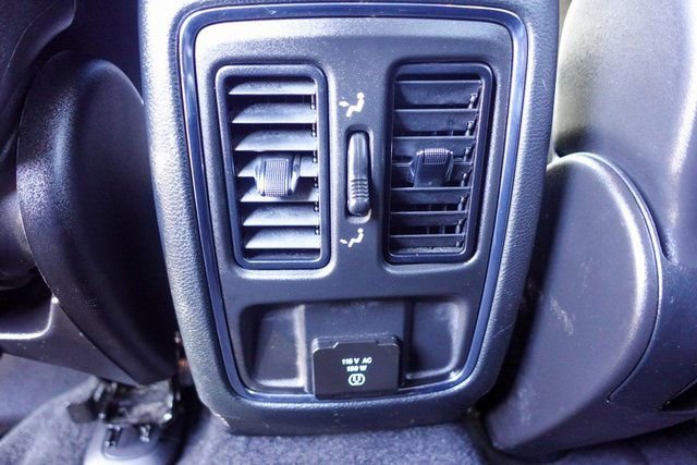 Used 2022 Jeep Grand Cherokee Laredo X image 26