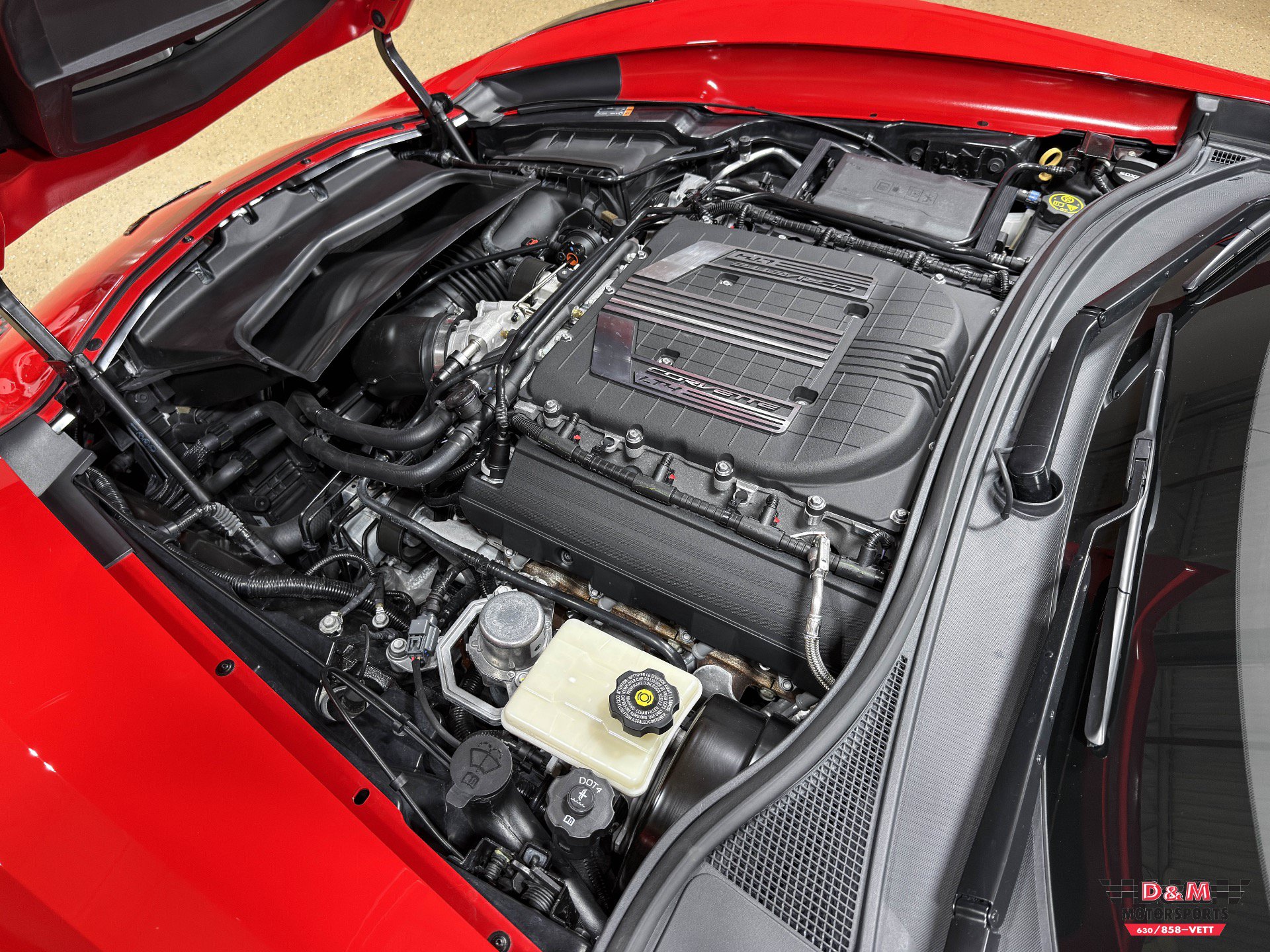 Used 2016 Chevrolet Corvette Z06 RWD image 9