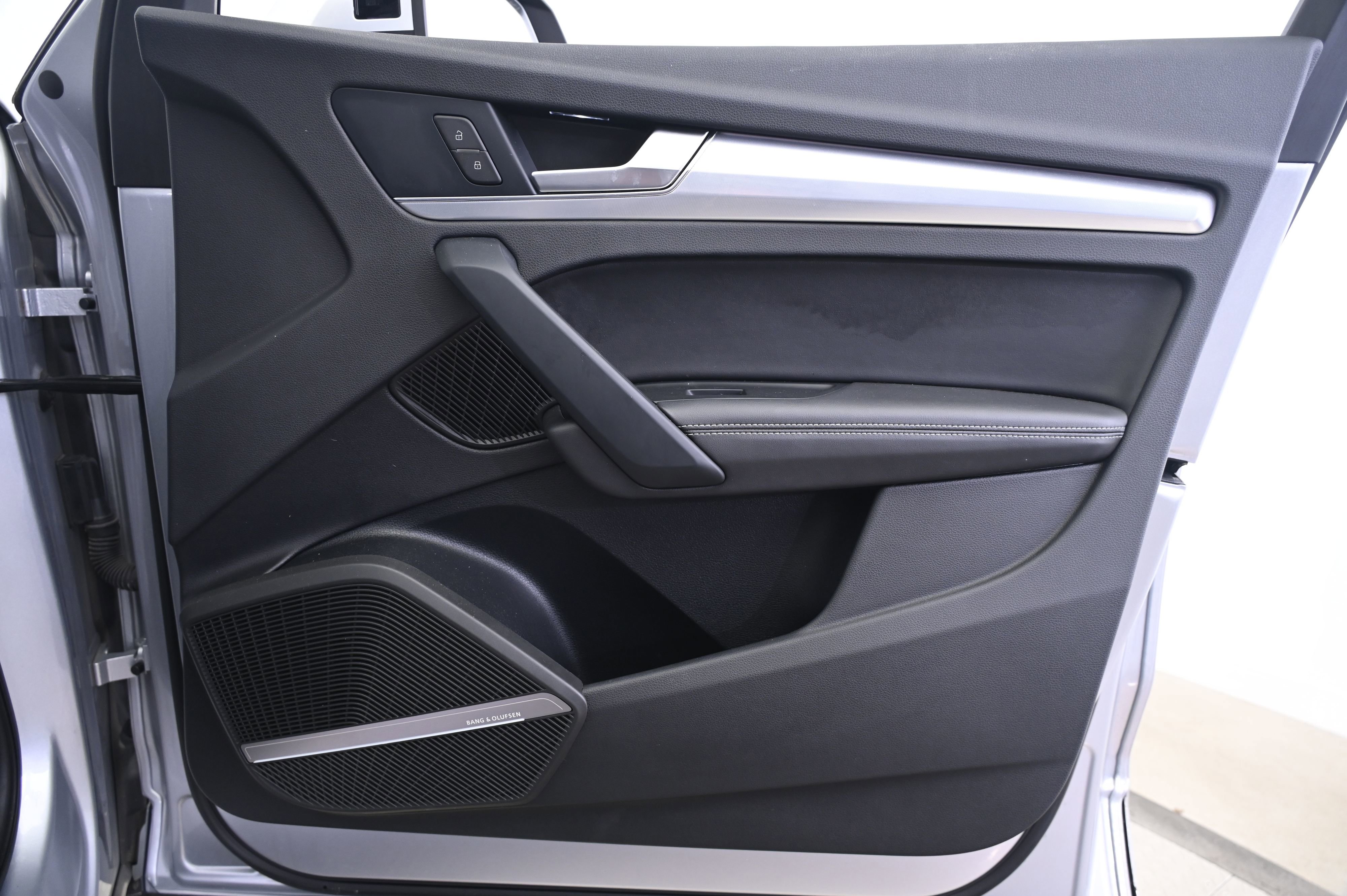 Used 2023 Audi Q5 2.0T Prestige w/ Prestige Package image 20