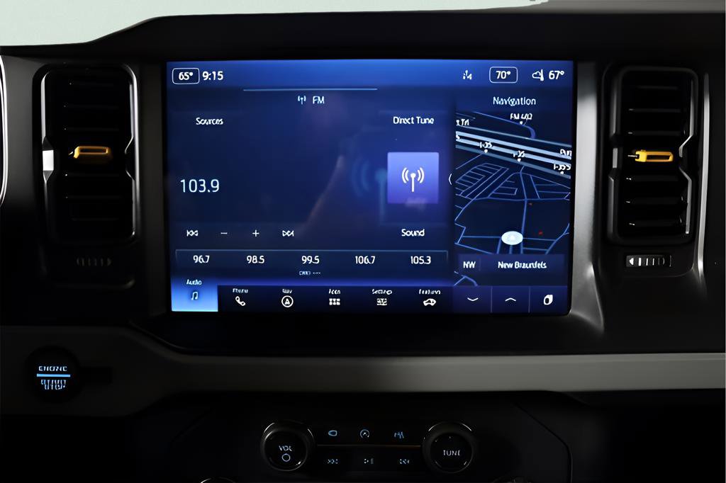 Used 2022 Ford Bronco Badlands image 24