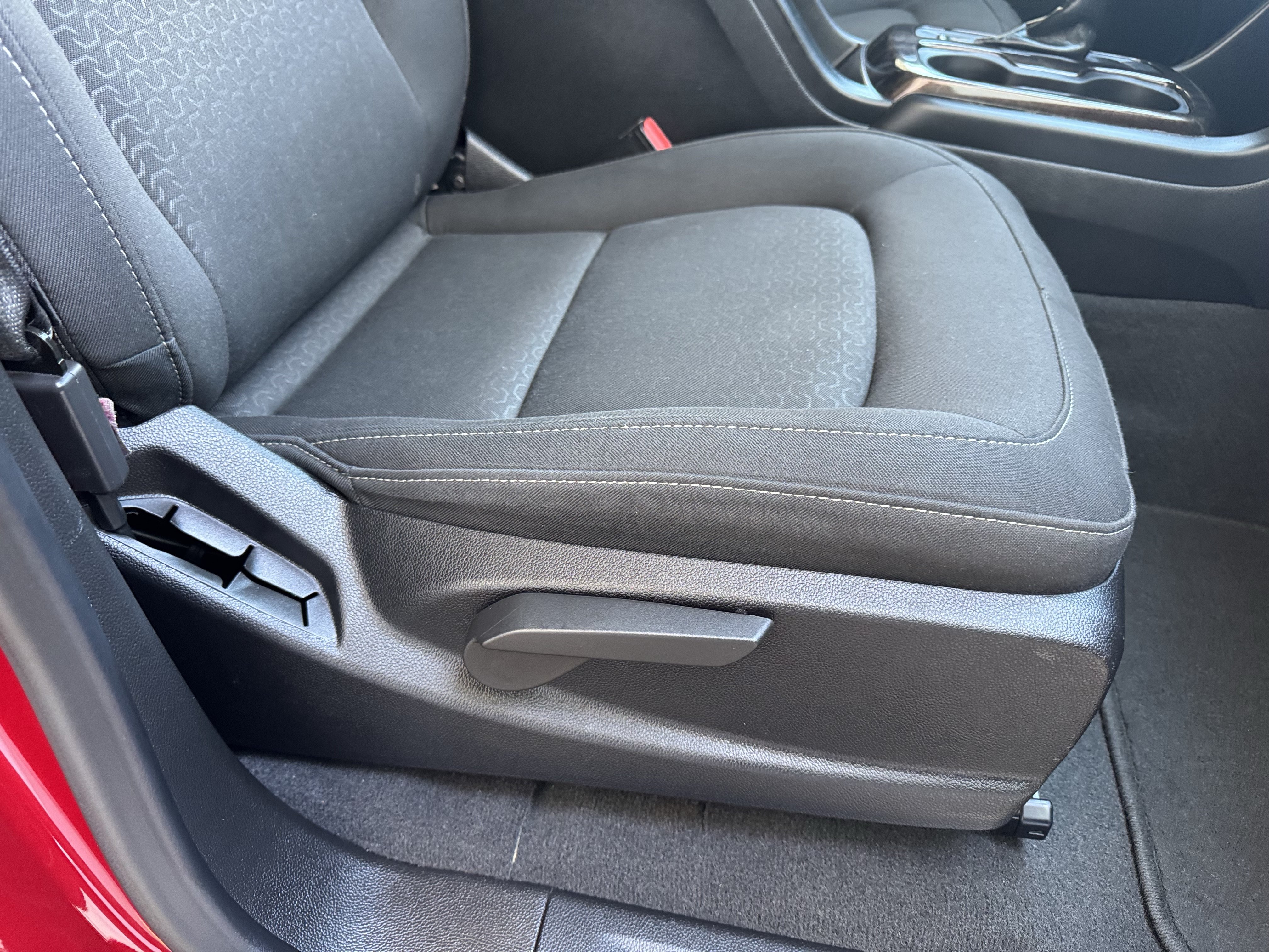 Used 2021 GMC Canyon Elevation w/ Trailering Package RWD image 23