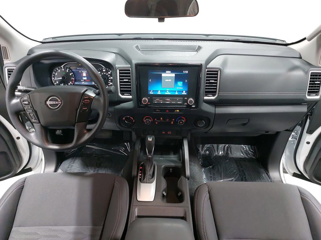Certified 2024 Nissan Frontier SV w/ Tow Package image 9