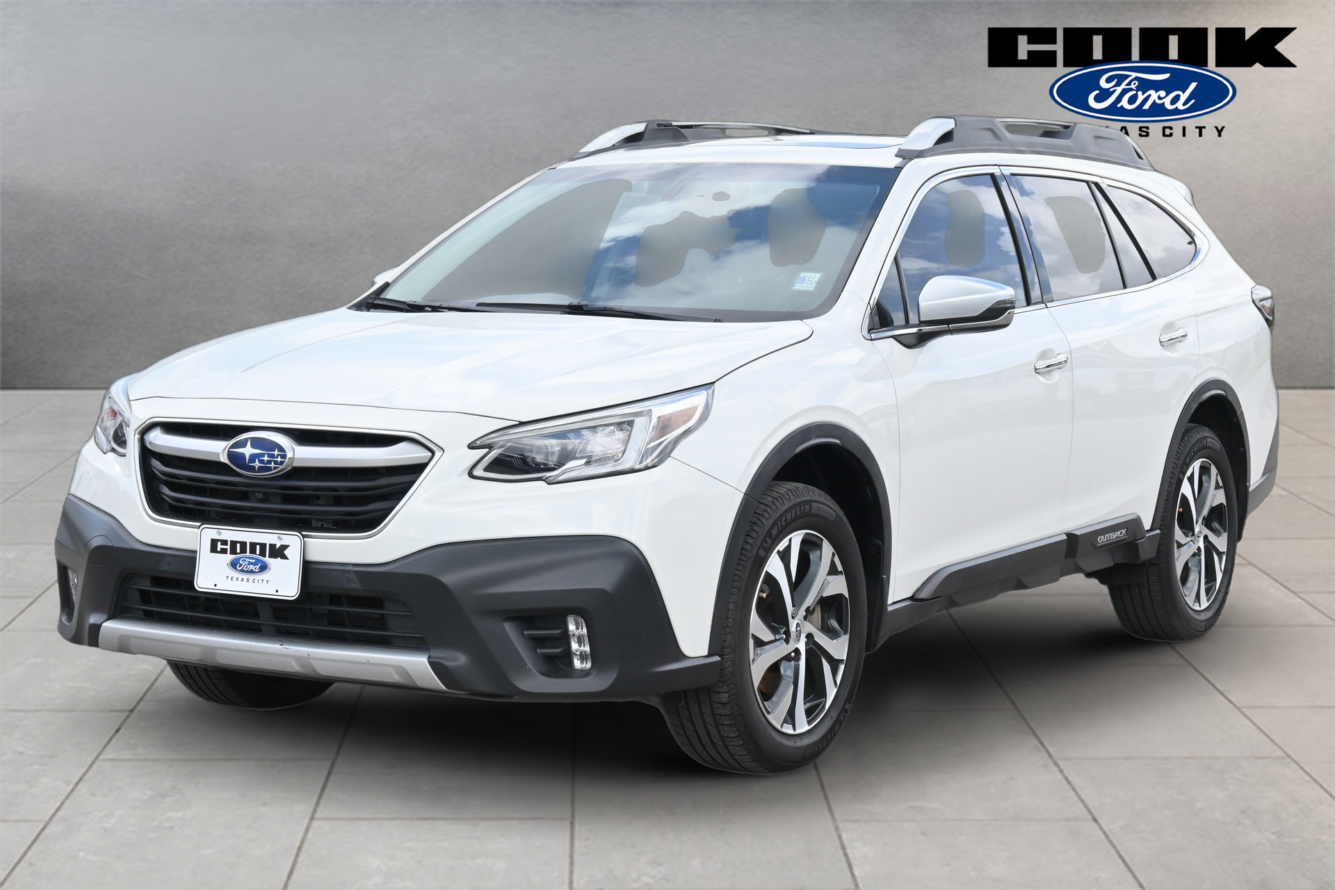 Used 2021 Subaru Outback Touring XT AWD/4WD image 1
