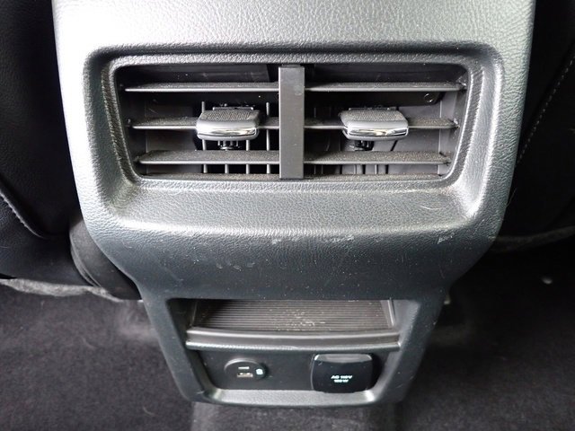 Certified 2022 Ford Edge SEL w/ Convenience Package image 19