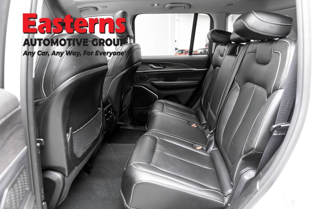 Used 2023 Jeep Grand Cherokee 4WD 4xe image 23