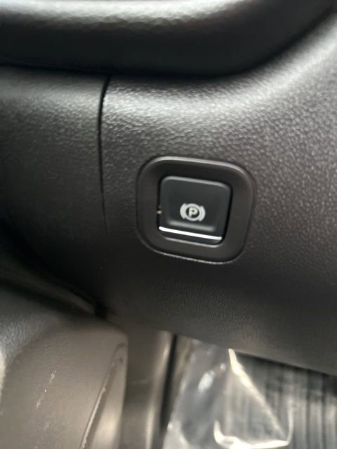 Used 2025 Chevrolet Silverado 2500 W/T w/ WT Convenience Package image 31