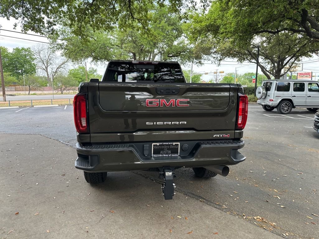 Used 2022 GMC Sierra 2500 AT4 w/ AT4 Preferred Package image 6