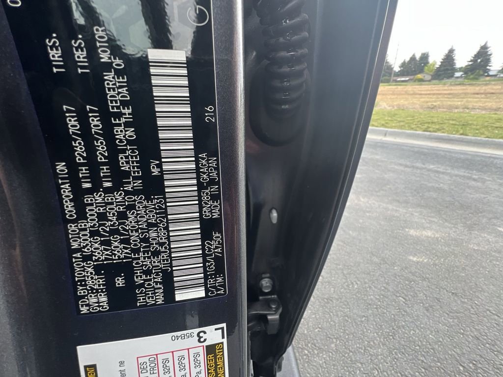 Used 2023 Toyota 4Runner TRD Off-Road Premium image 34