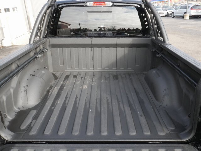 Used 2022 RAM 1500 Rebel w/ Off Road Group image 12