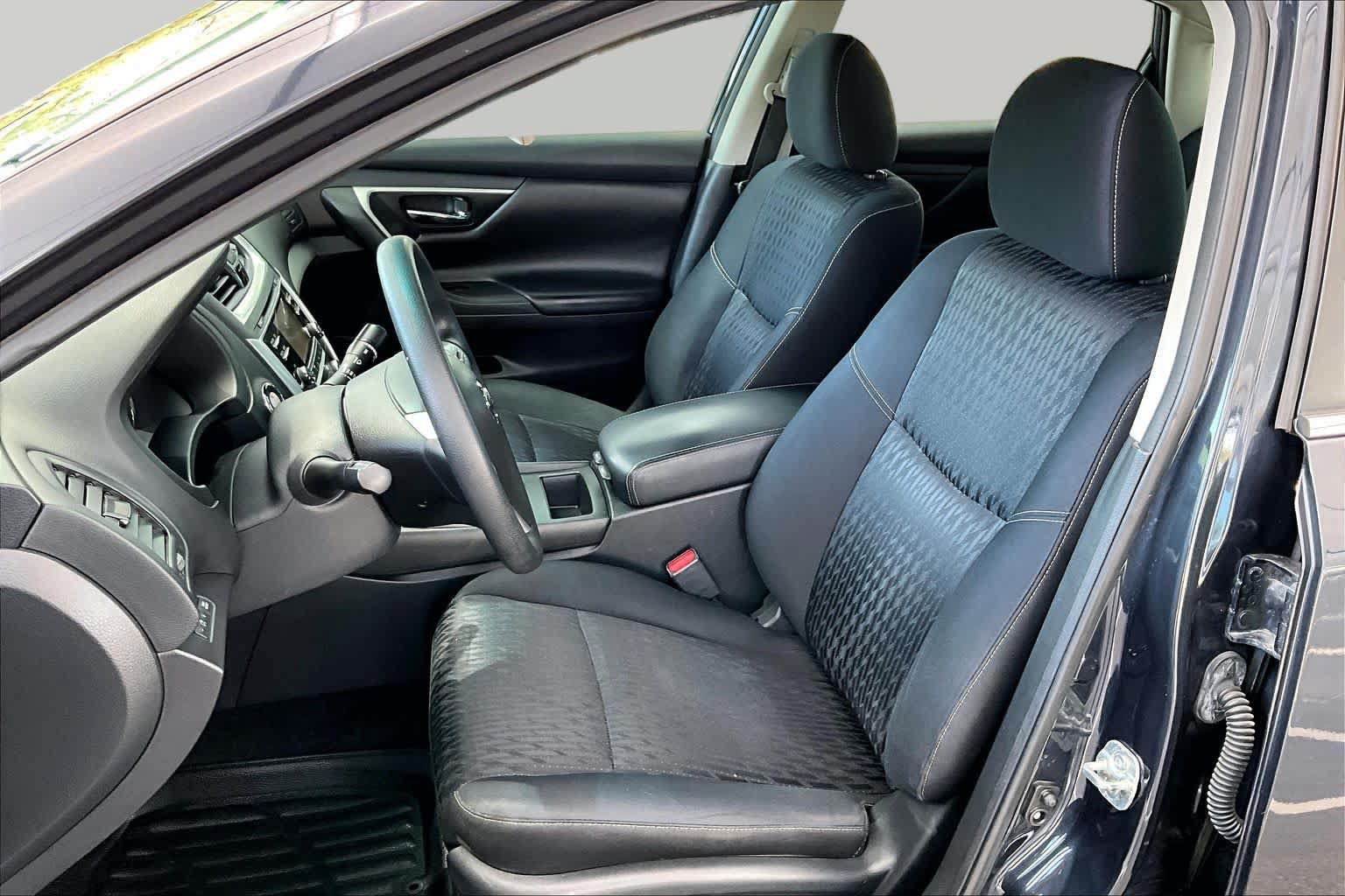 Used 2018 Nissan Altima 2.5 S w/ S Convenience Package FWD image 8
