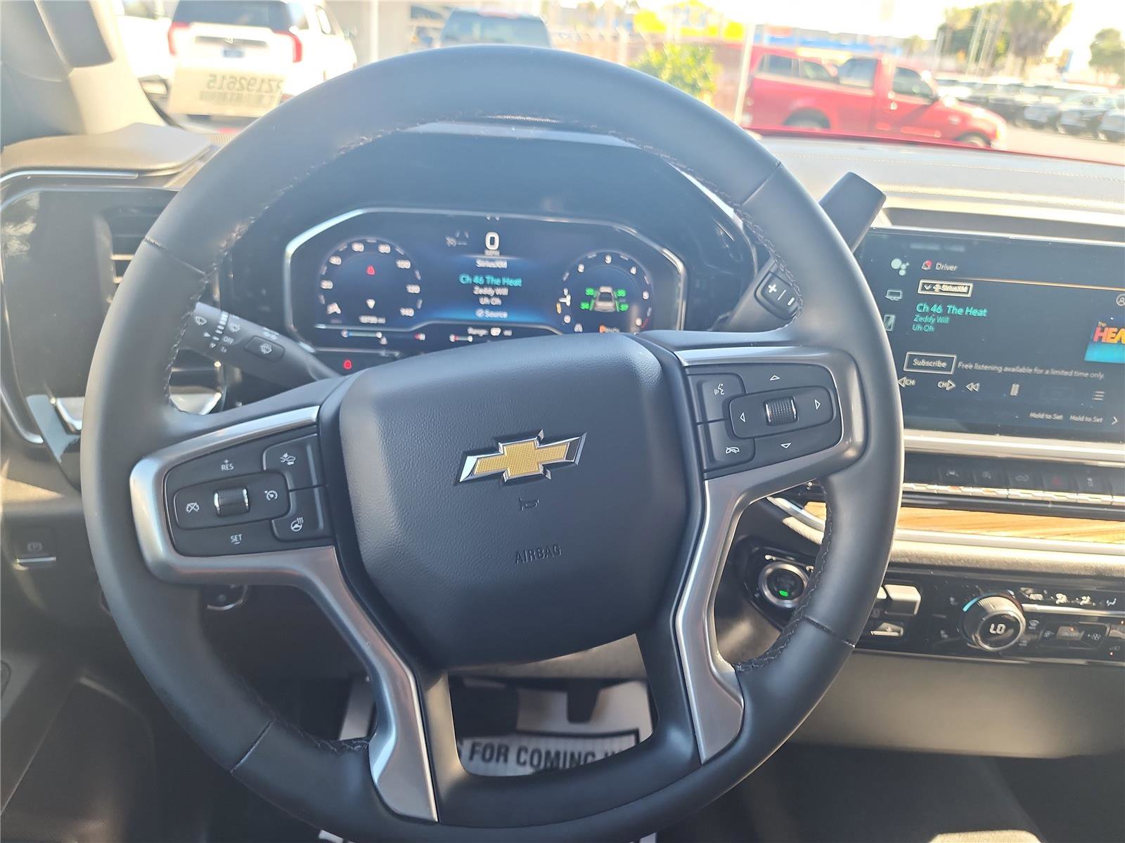 Used 2024 Chevrolet Silverado 1500 LT image 33