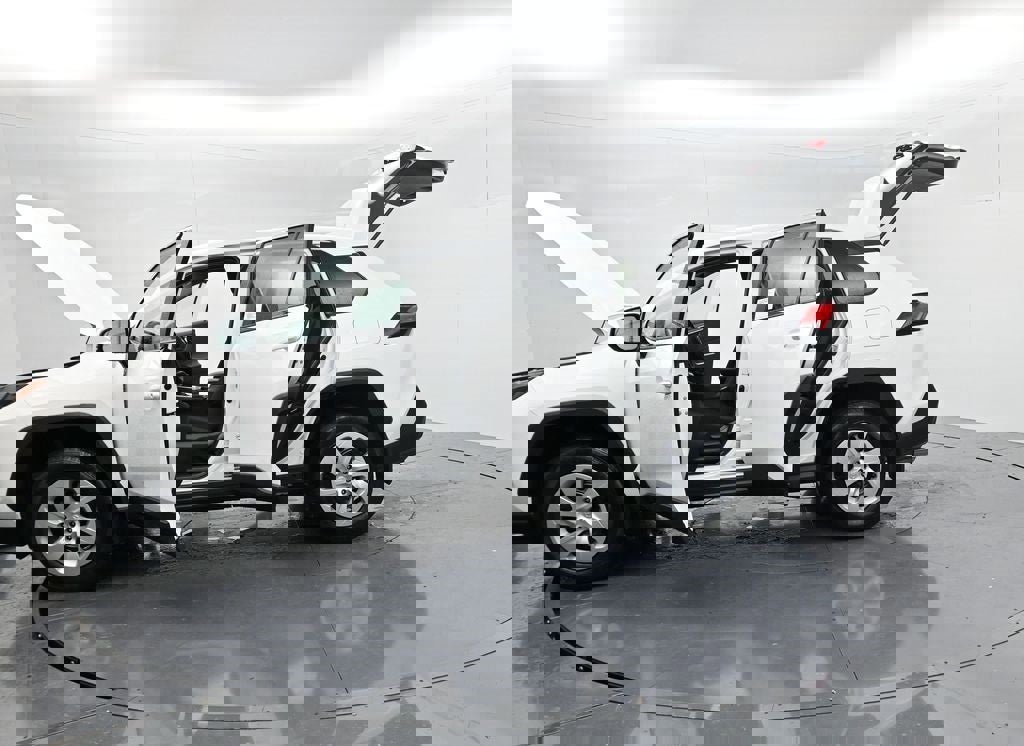 New 2025 Toyota RAV4 LE image 65