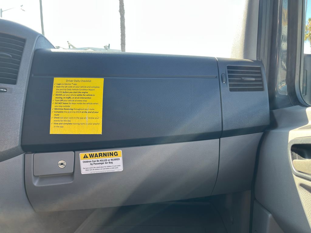 Used 2018 Mercedes-Benz Sprinter 2500 image 19