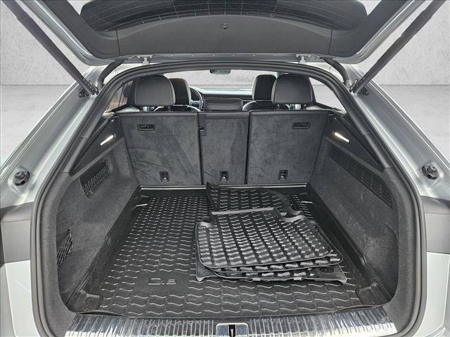 Certified 2025 Audi Q8 Premium Plus AWD/4WD image 24