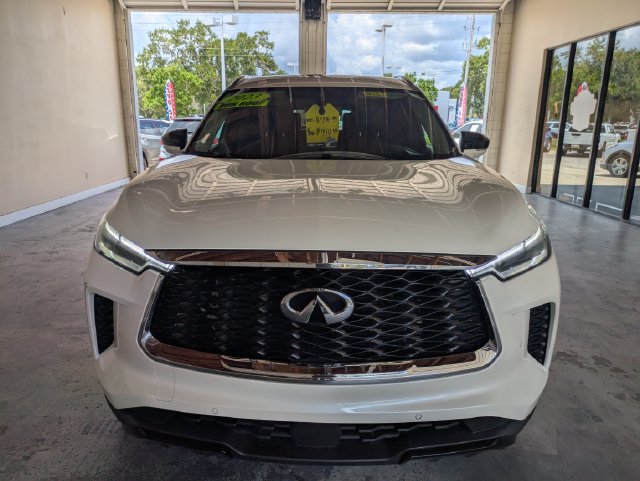 Used 2023 INFINITI QX60 Luxe w/ Vision Package AWD/4WD image 9