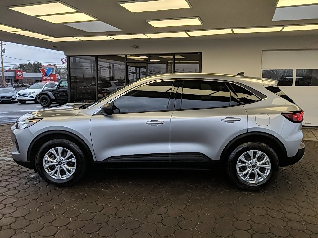 Used 2023 Ford Escape Active image 10