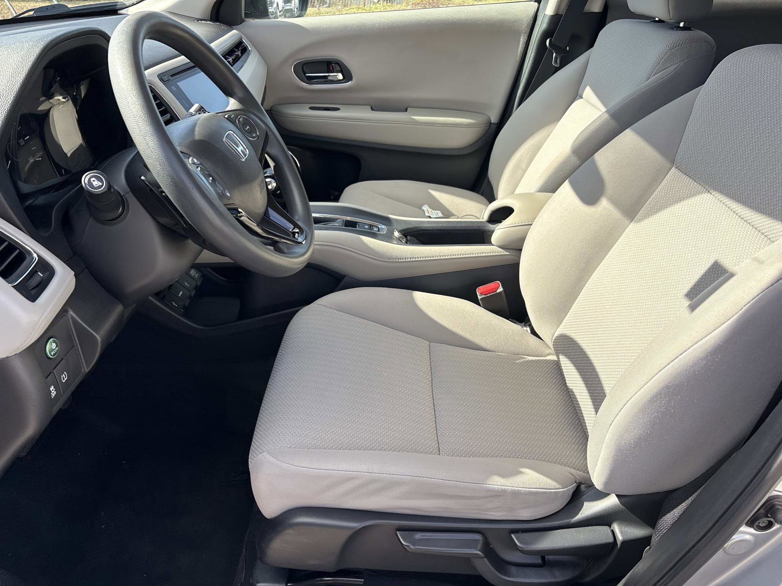 Used 2018 Honda HR-V EX image 13