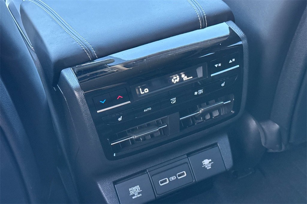 Certified 2023 Acura MDX SH-AWD w/ Advance Package image 17