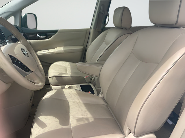 Used 2016 Nissan Quest Platinum FWD image 12