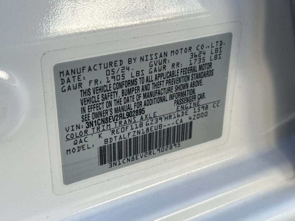 Used 2024 Nissan Versa SV FWD image 28