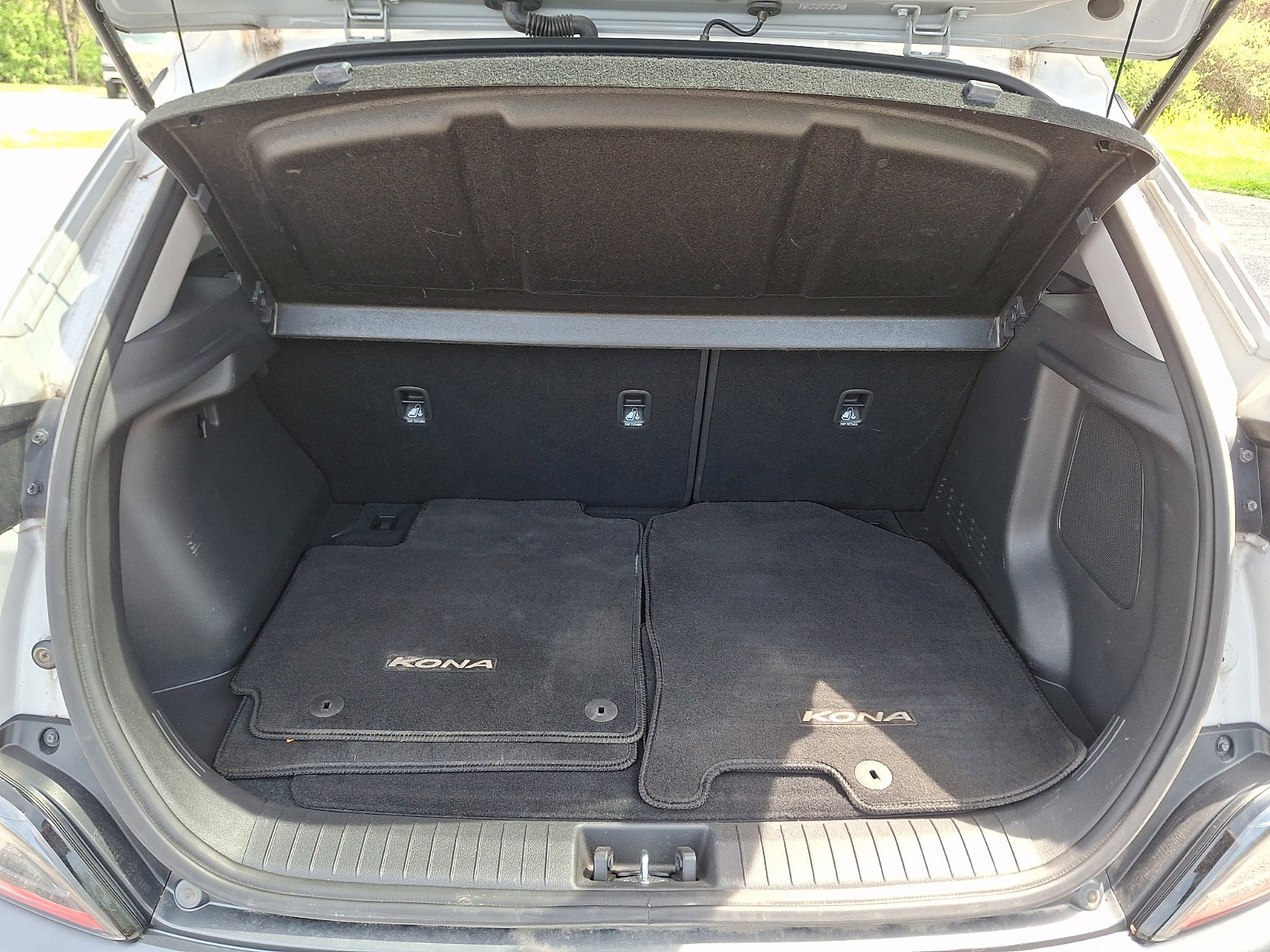 Used 2023 Hyundai Kona Limited image 30