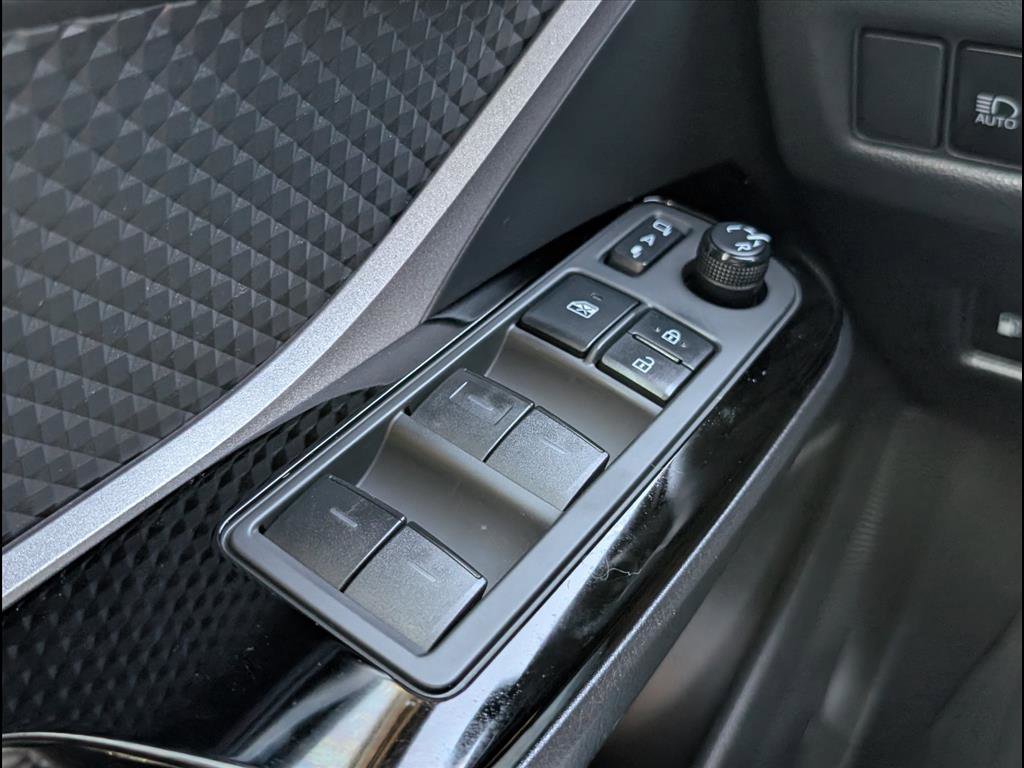 Used 2021 Toyota C-HR Nightshade image 19