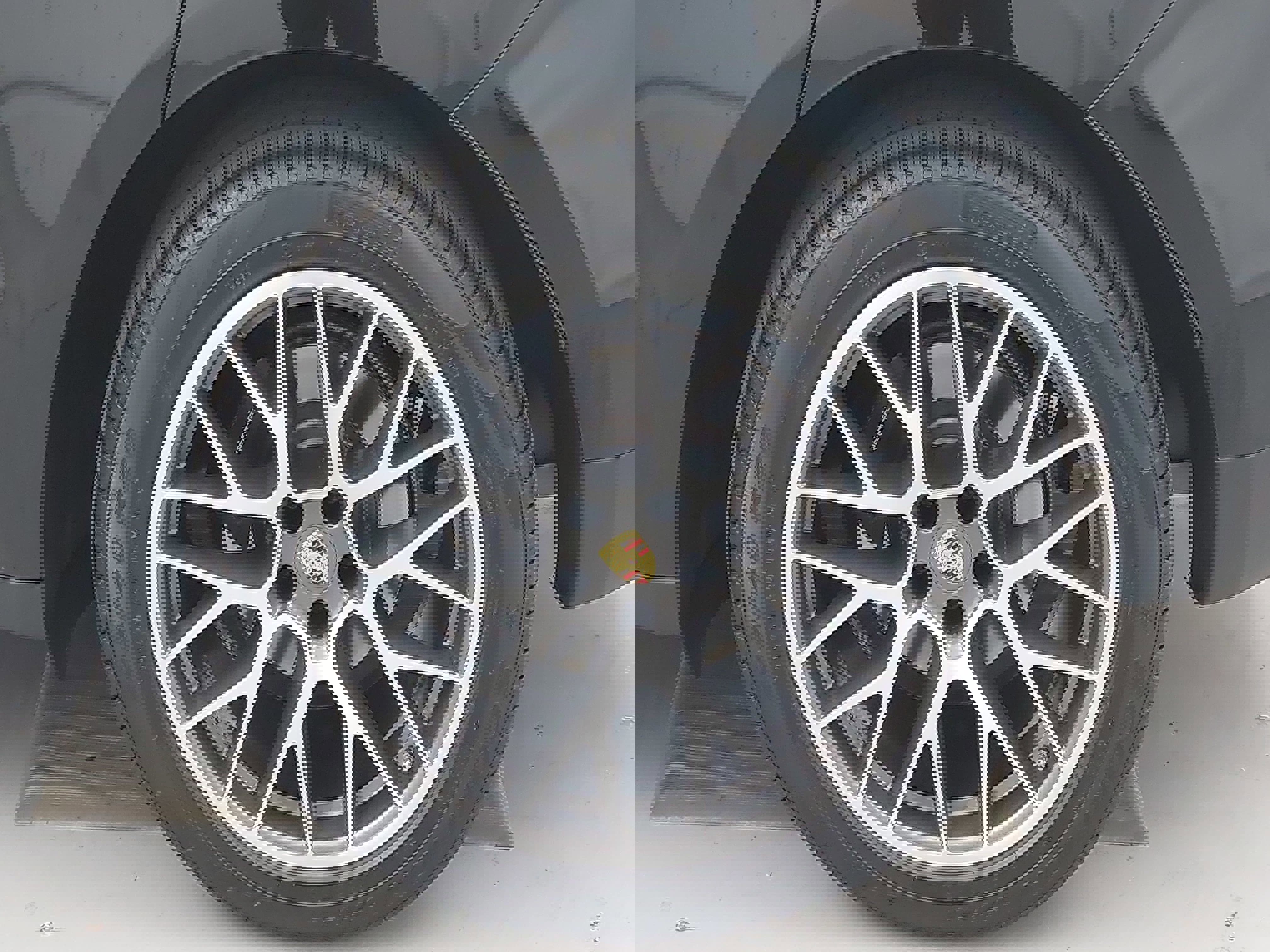 Certified 2018 Porsche Macan image 35