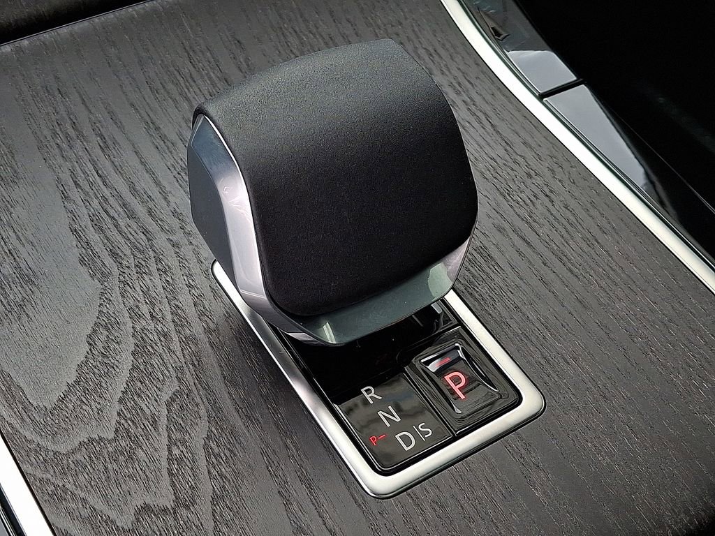 New 2026 Land Rover Range Rover Velar S image 13