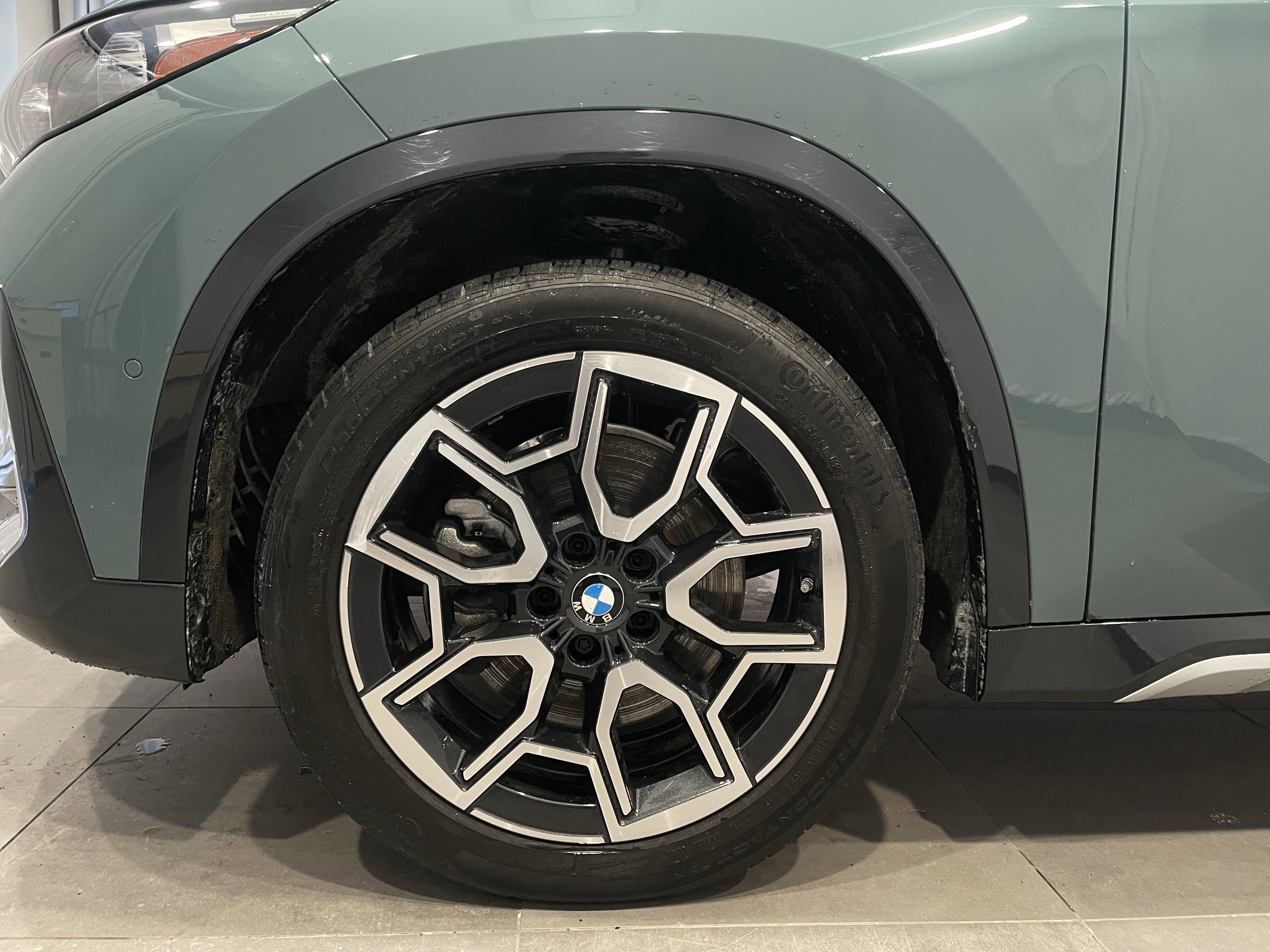 Used 2025 BMW X1 xDrive28i w/ Technology Package image 7