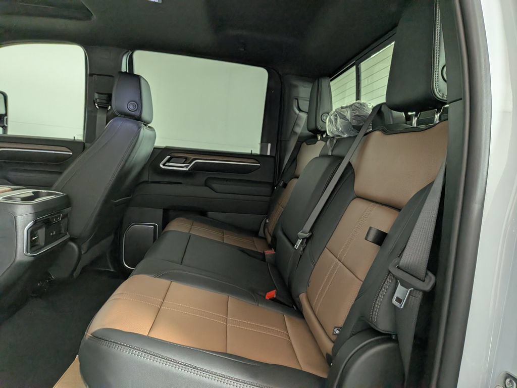 New 2026 Chevrolet Silverado 3500 High Country w/ High Country Premium Package AWD/4WD image 30