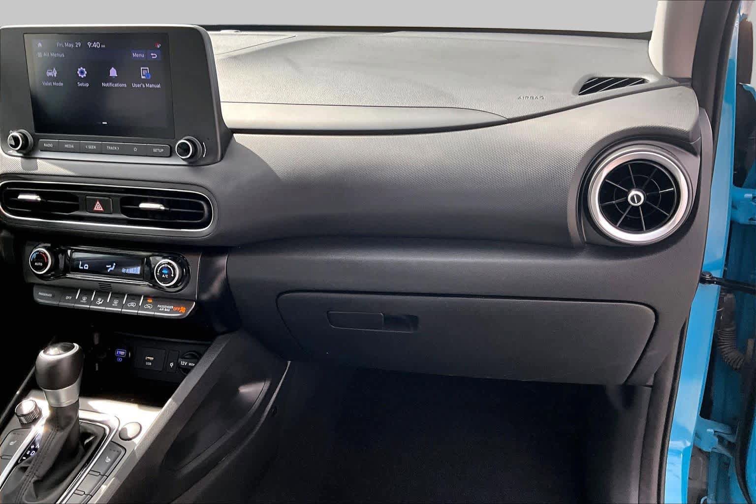 Used 2022 Hyundai Kona SEL w/ Convenience Package FWD image 19