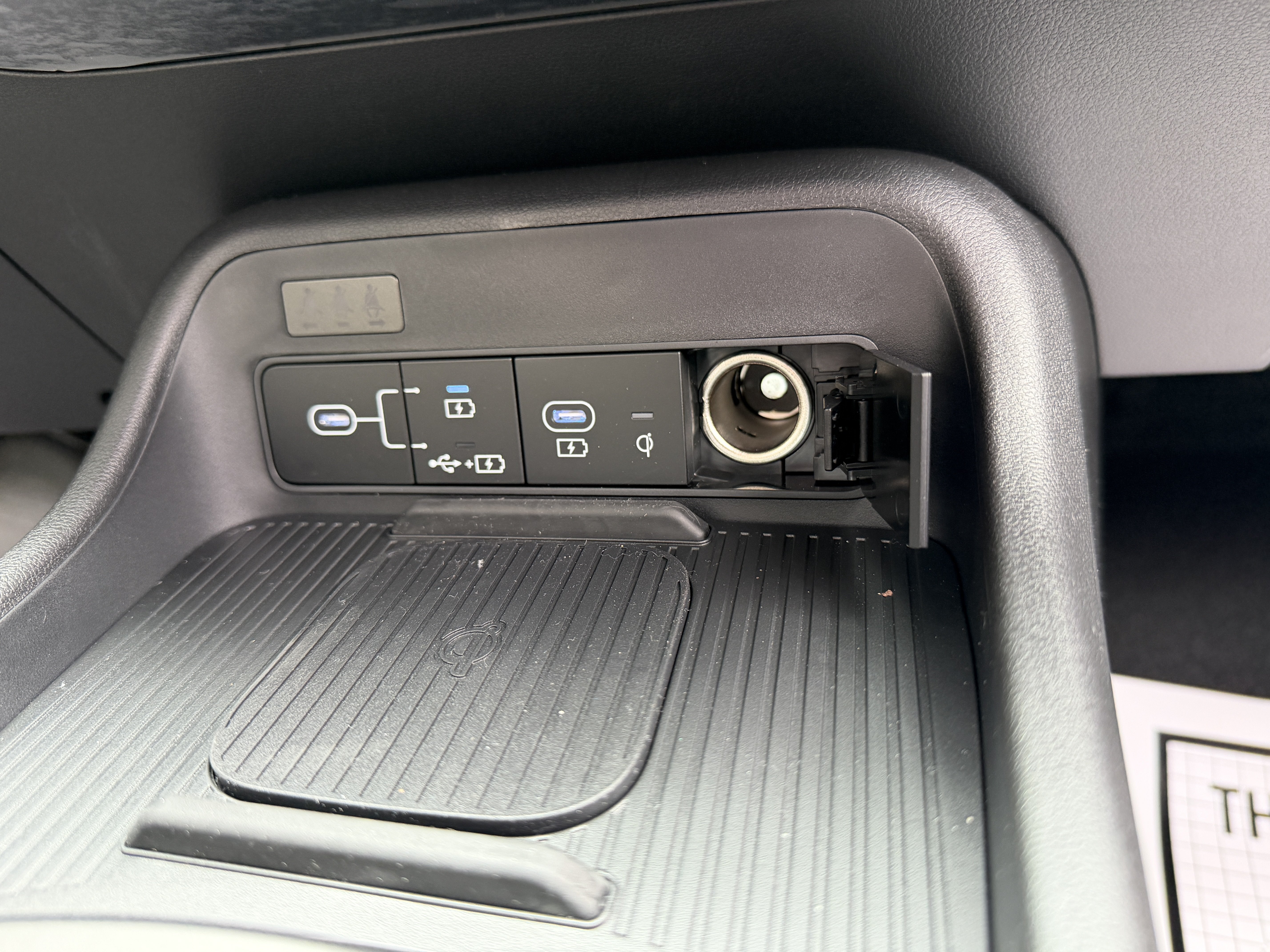 New 2026 Hyundai Kona SEL Sport AWD/4WD image 36