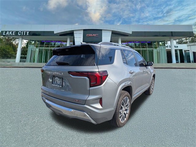 Used 2026 GMC Terrain Denali image 3