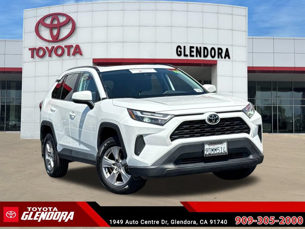 Certified 2022 Toyota RAV4 XLE w/ Convenience Package FWD image 2