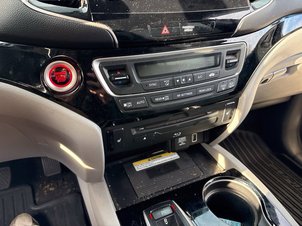 Used 2019 Honda Pilot Touring image 25