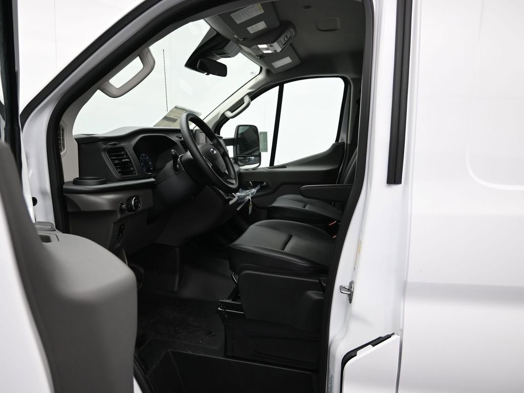 New 2025 Ford Transit 350 148 Low Roof AWD w/ Load Area Protection Package image 15