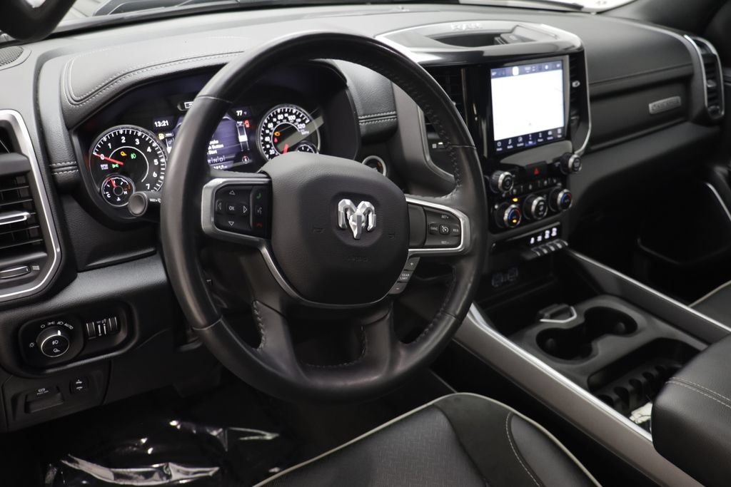 Used 2022 RAM 1500 Laramie w/ Sport Appearance Package AWD/4WD image 7