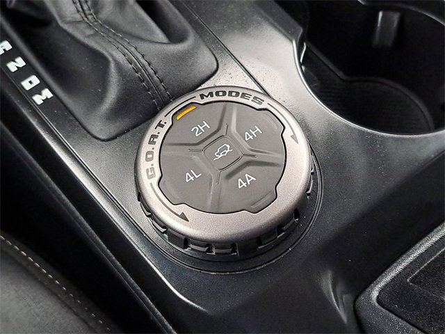 Certified 2025 Ford Bronco Badlands image 19