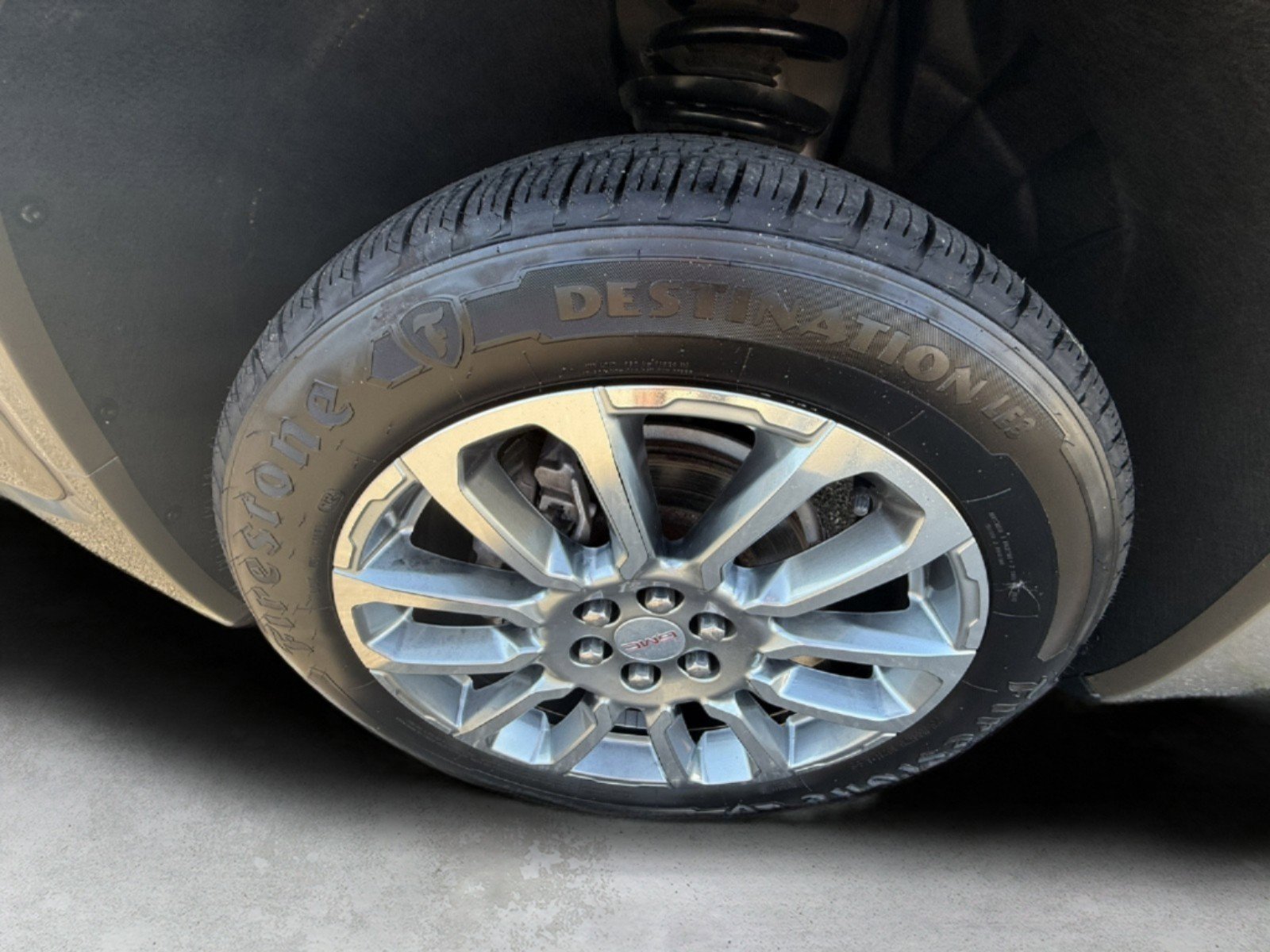 Used 2022 GMC Acadia Denali image 13