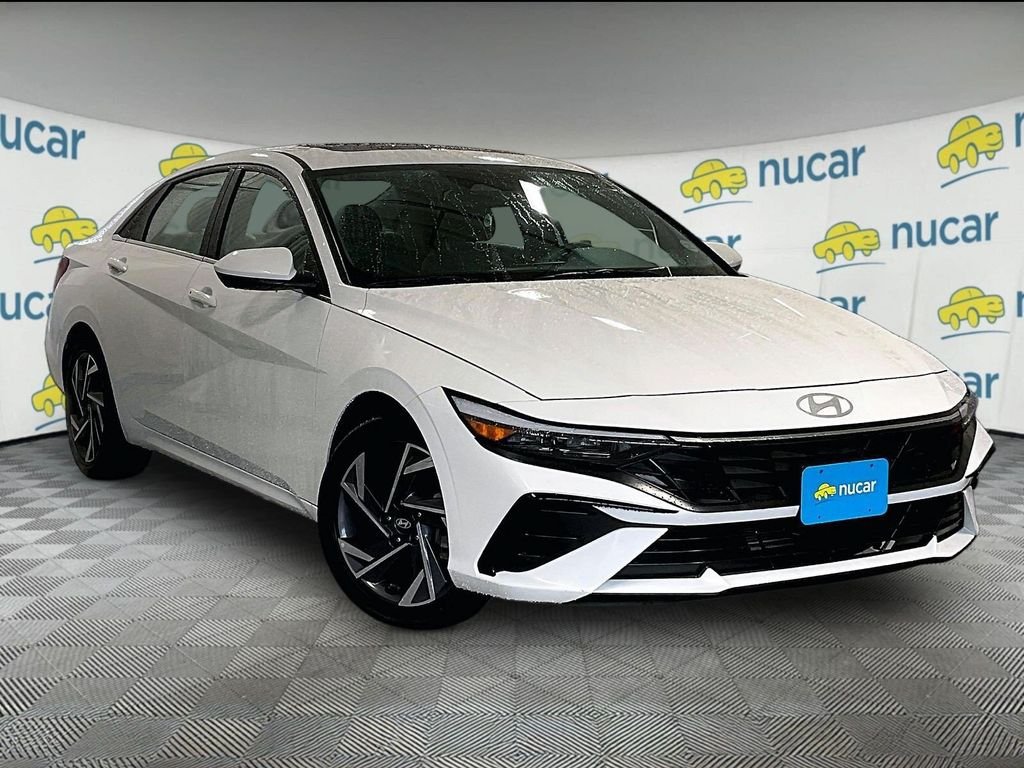 Certified 2025 Hyundai Elantra SEL