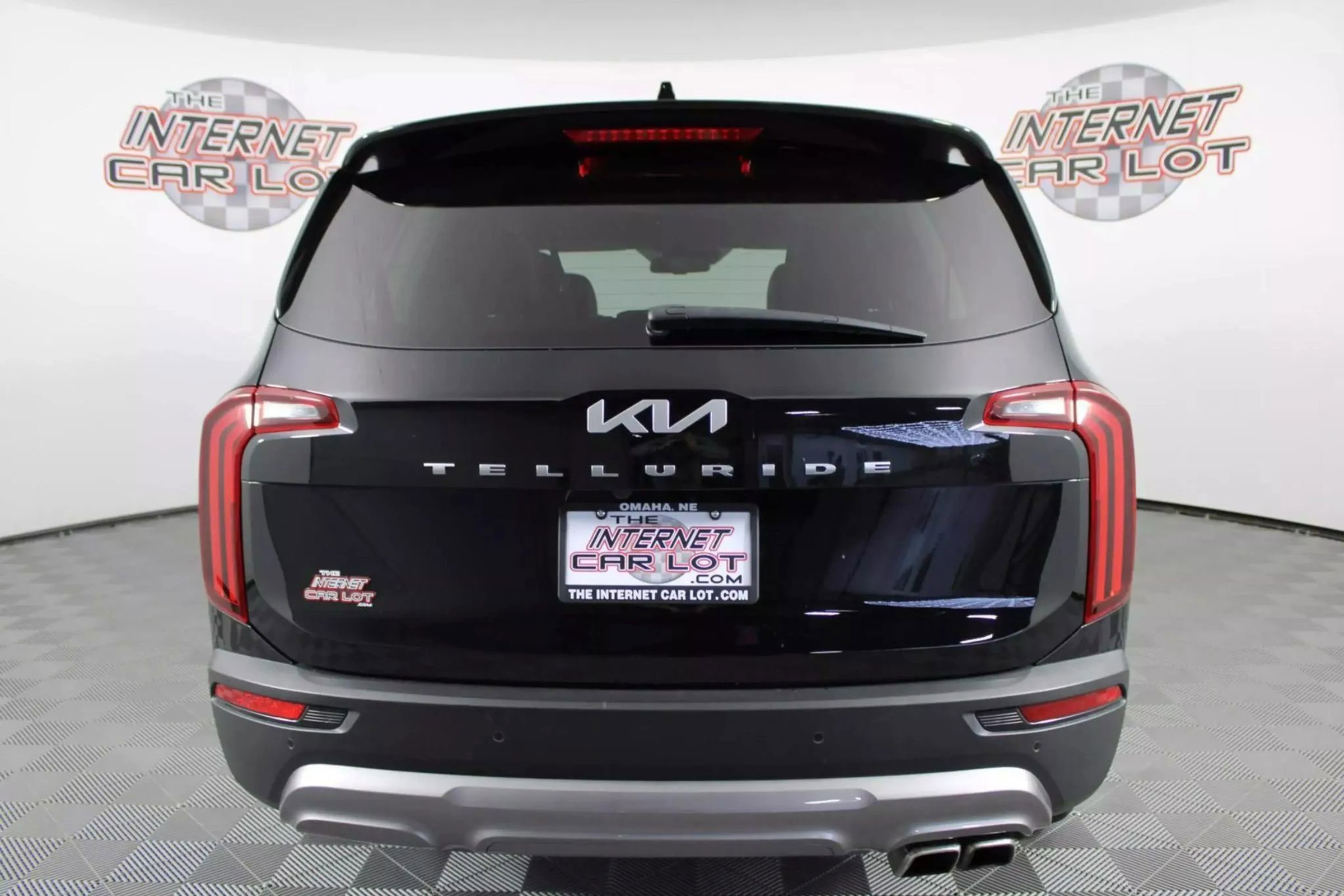 Used 2022 Kia Telluride EX w/ EX Premium Package FWD image 6