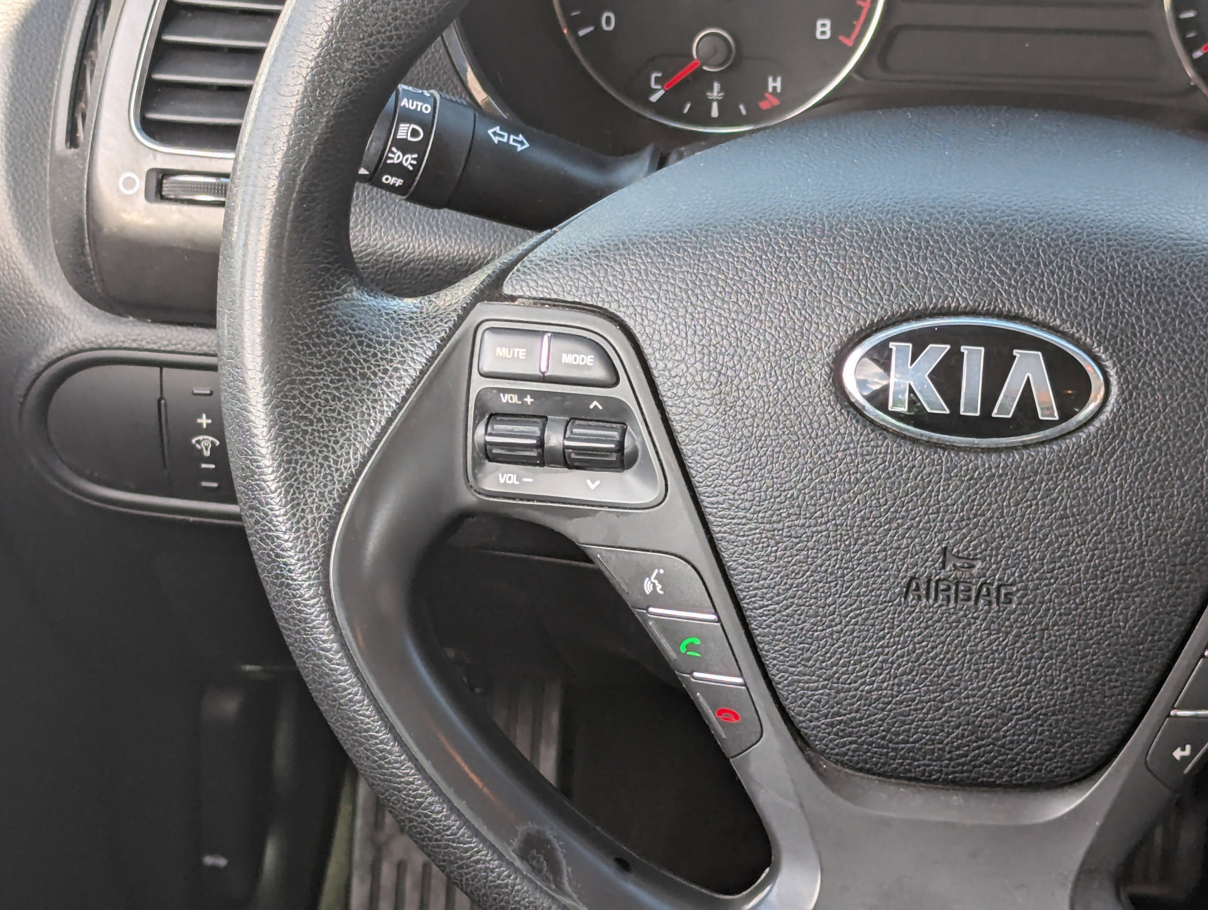 Used 2017 Kia Forte LX w/ LX Popular Package image 17