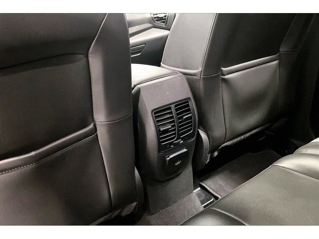 Used 2017 Ford Escape Titanium AWD/4WD image 35