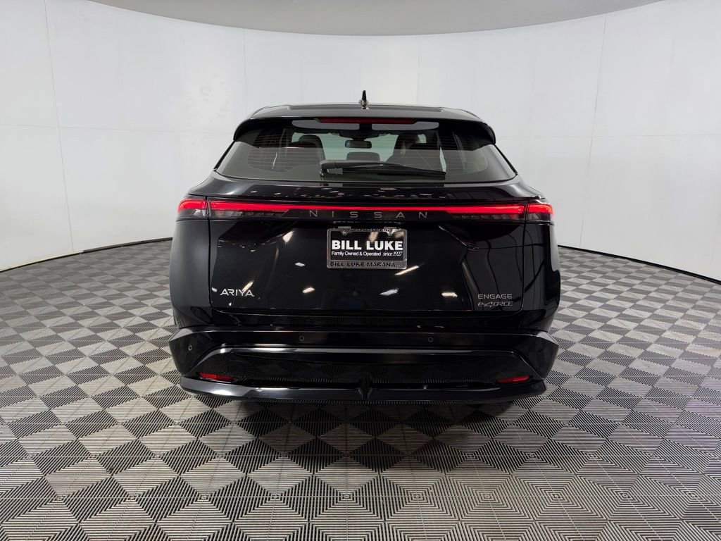 Used 2023 Nissan Ariya AWD image 6