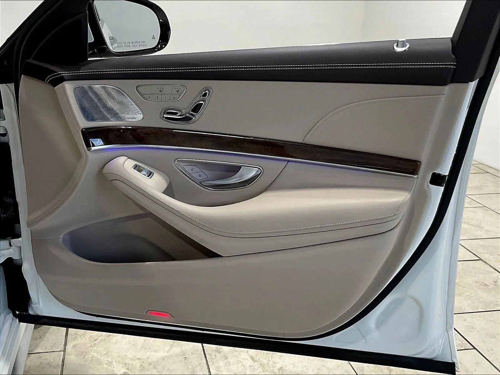 Used 2015 Mercedes-Benz S 63 AMG 4MATIC Sedan image 18